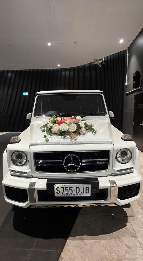 Luxury wedding car hire Adelaide